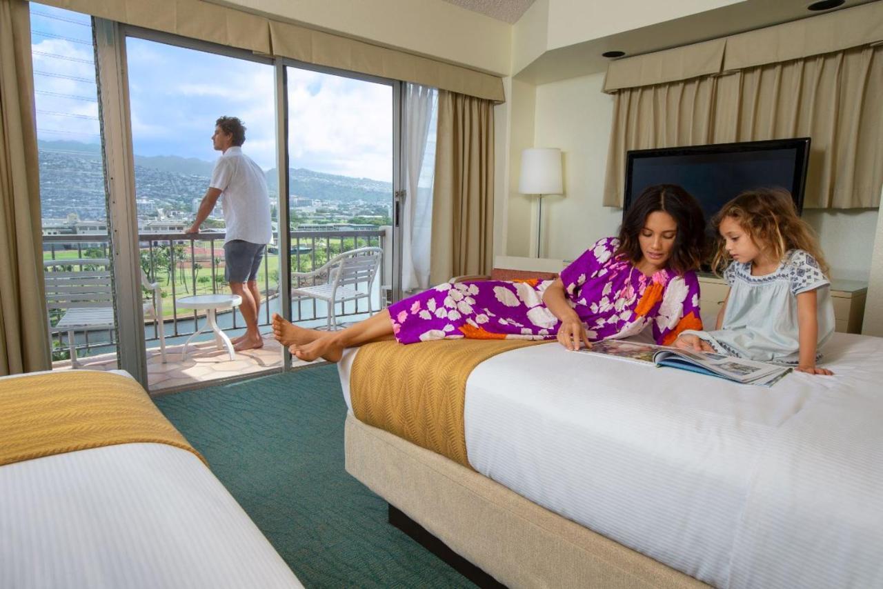 Coconut Waikiki Hotel Honolulu Extérieur photo